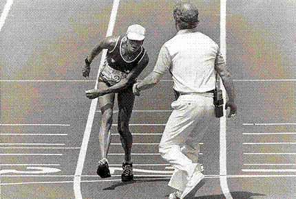 Gabriela Anderson-Scheiss staggers to the finish of the 1984 Olympic marathon severely dehydrated